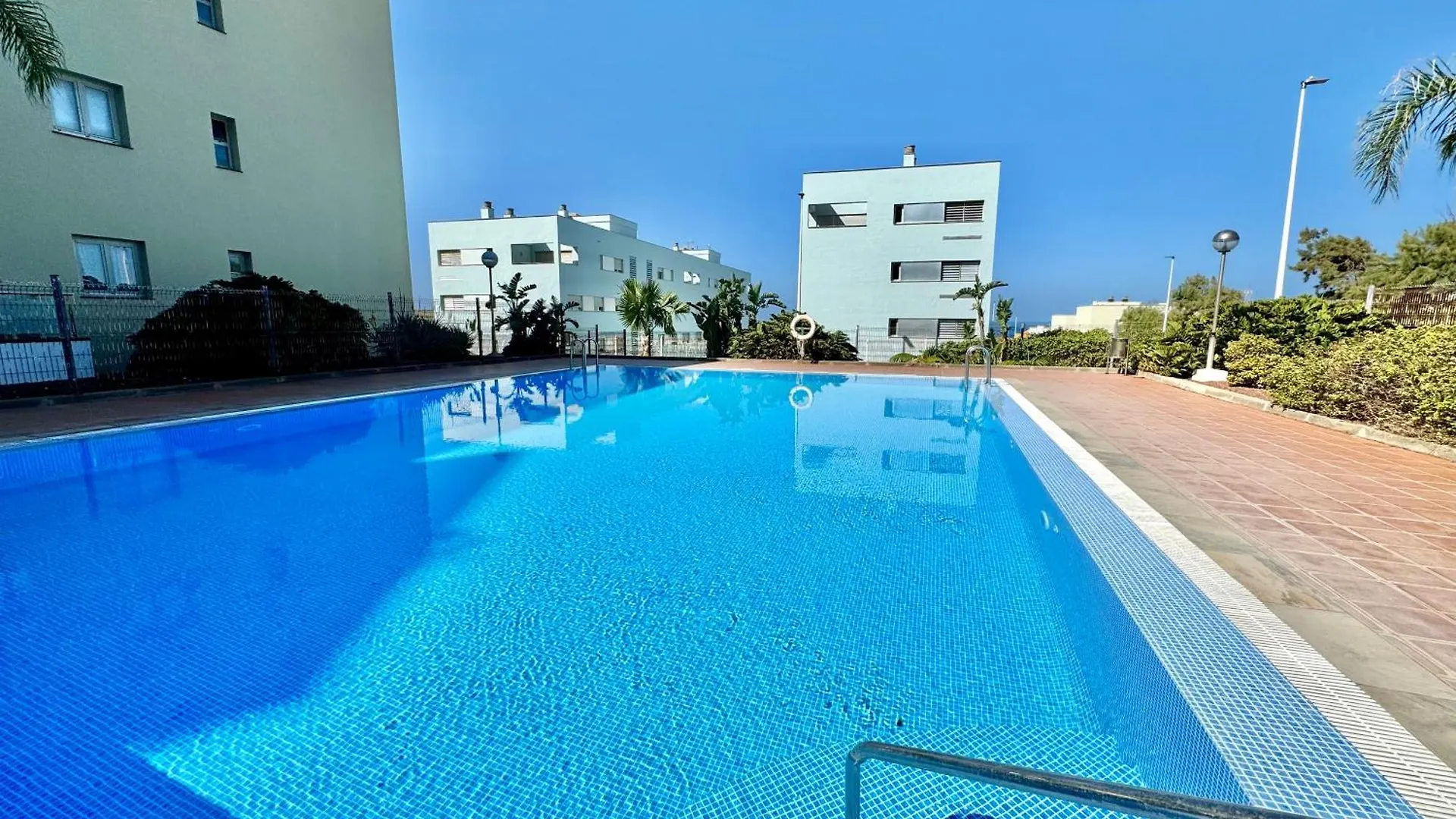 Mountain, Pool & Sea Apartment Punta Del Hidalgo Spain